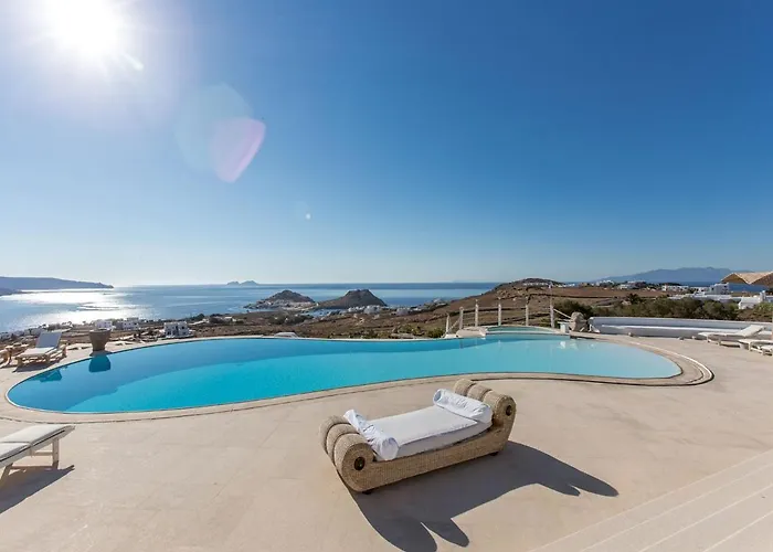 Spectacular 5 Bedrooms Vibhu Private Jacuzzis * Калафатис