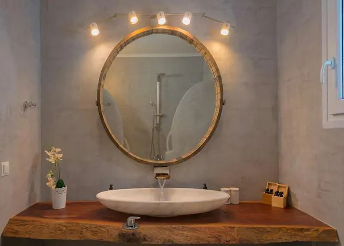 Spectacular 5 Bedrooms Vibhu Private Jacuzzis Калафатис