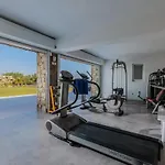 Spectacular 5 Bedrooms Vibhu Private Jacuzzis *