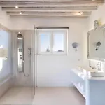 Spectacular 5 Bedrooms Vibhu Private Jacuzzis Villa *