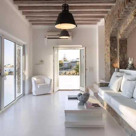 וילה Spectacular 5 Bedrooms Vibhu Private Jacuzzis *